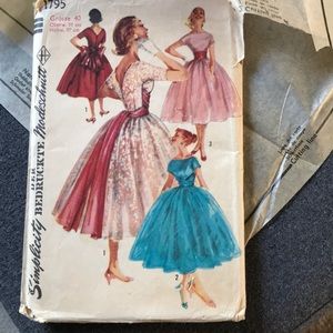 ✨ 1956 Simplicity 1795 dress pattern ✨